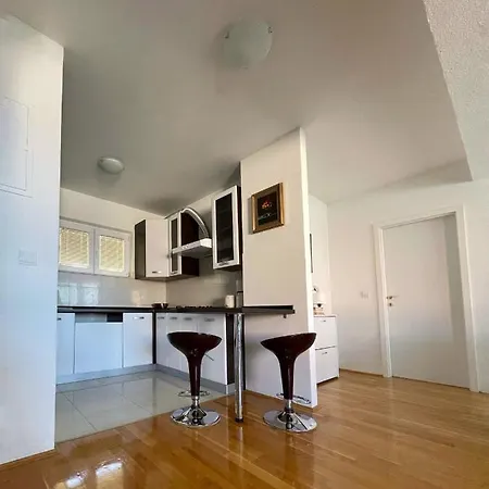 Apartmani Katic Daire Makarska