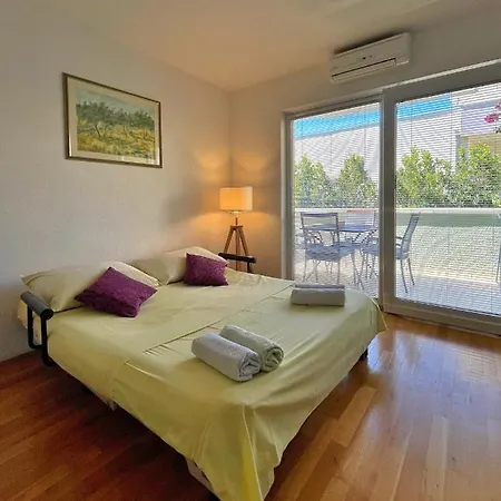 Katic * Makarska